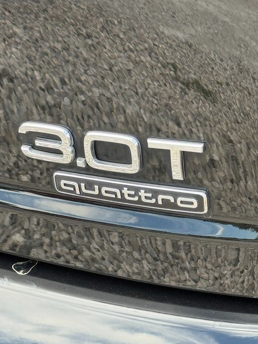 Продам Audi Q7 2017 рік можлива розстрочка,кредит!