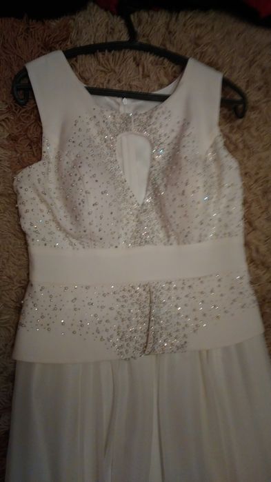 Вечірнє, весільне , випускне плаття