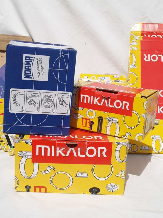 puste małe kartonowe pudełeczka- 25 sztuk