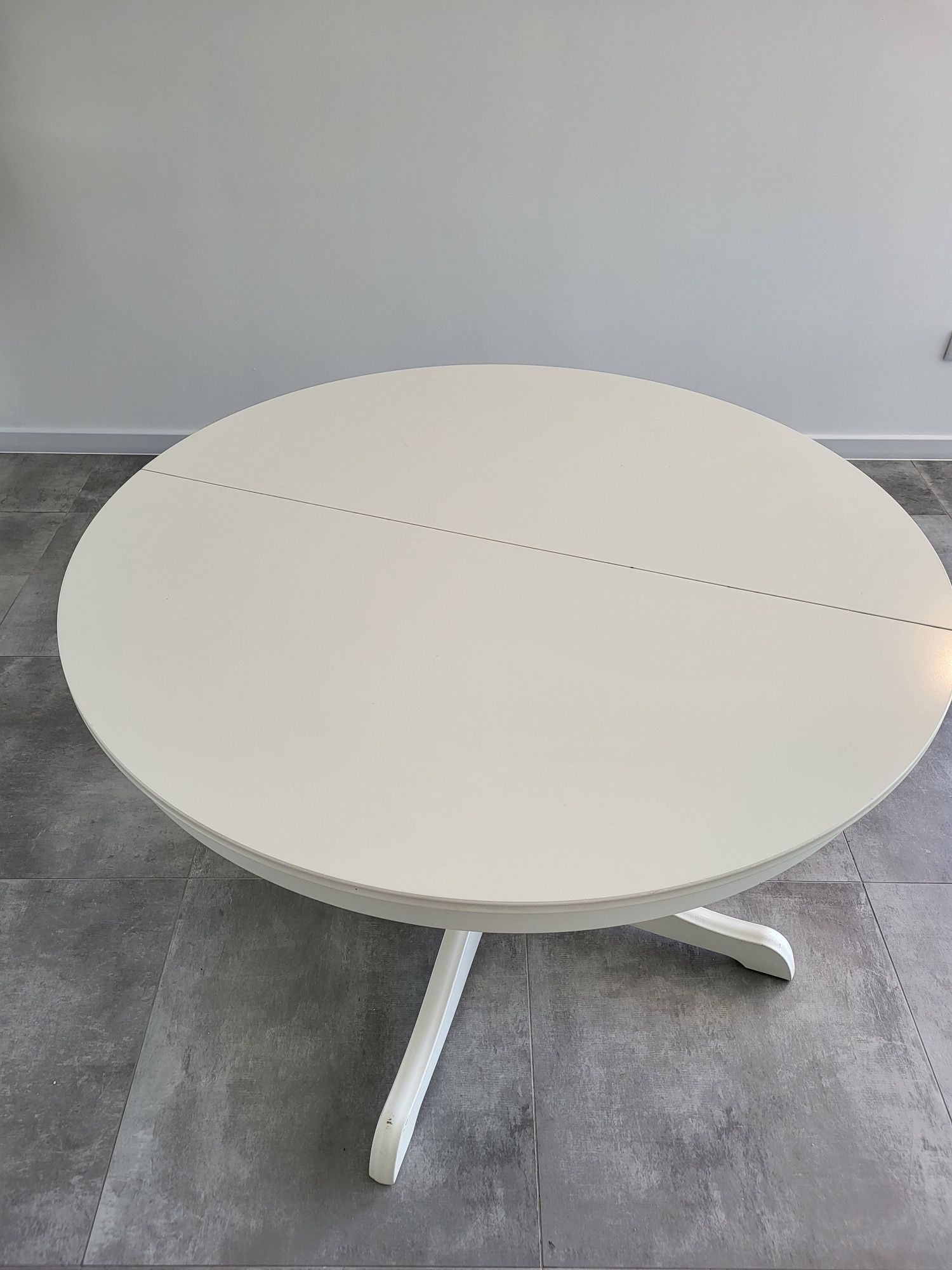 Sprzedam rozkladany stół ingatorp ikea