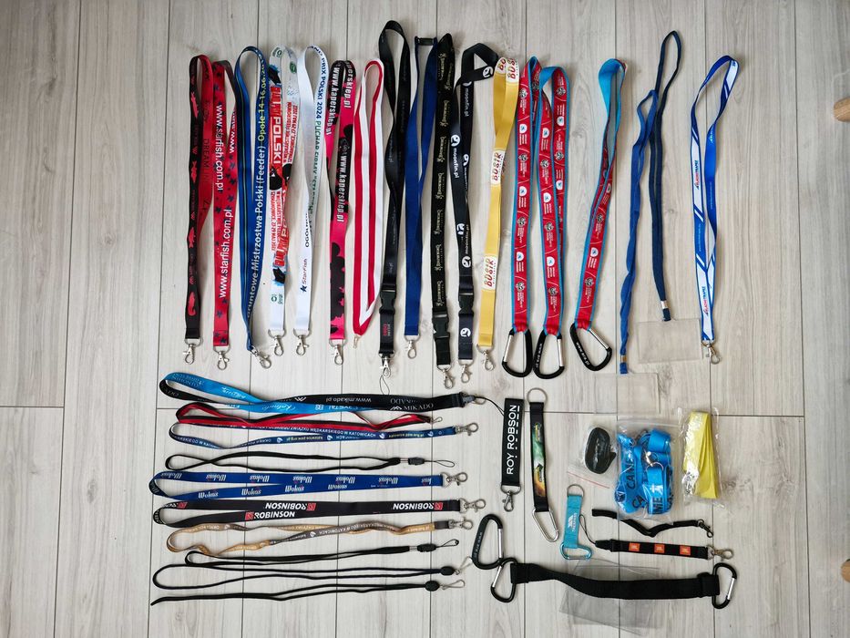 Smycze do kluczy, zawieszki, breloki, karabińczyki - 50 szt.
