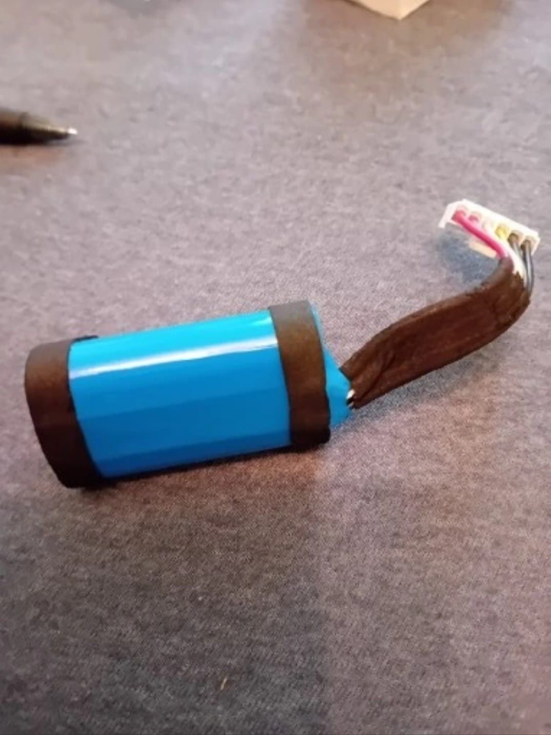 Nowa bateria pasująca do JBL Charge 4.