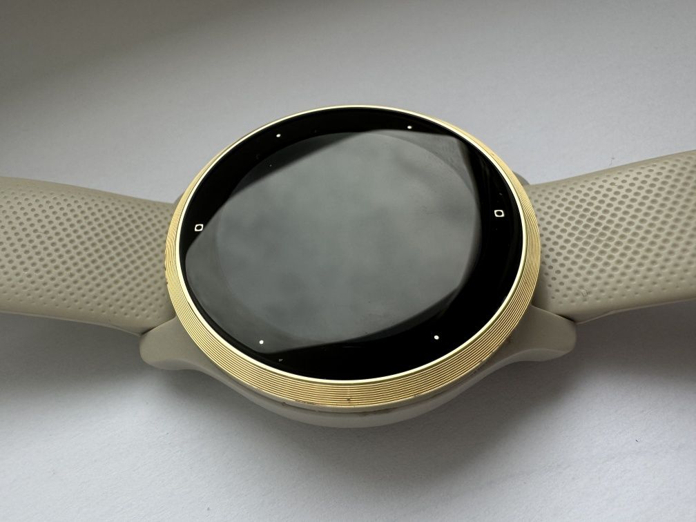 Годинник Garmin Venu 2S