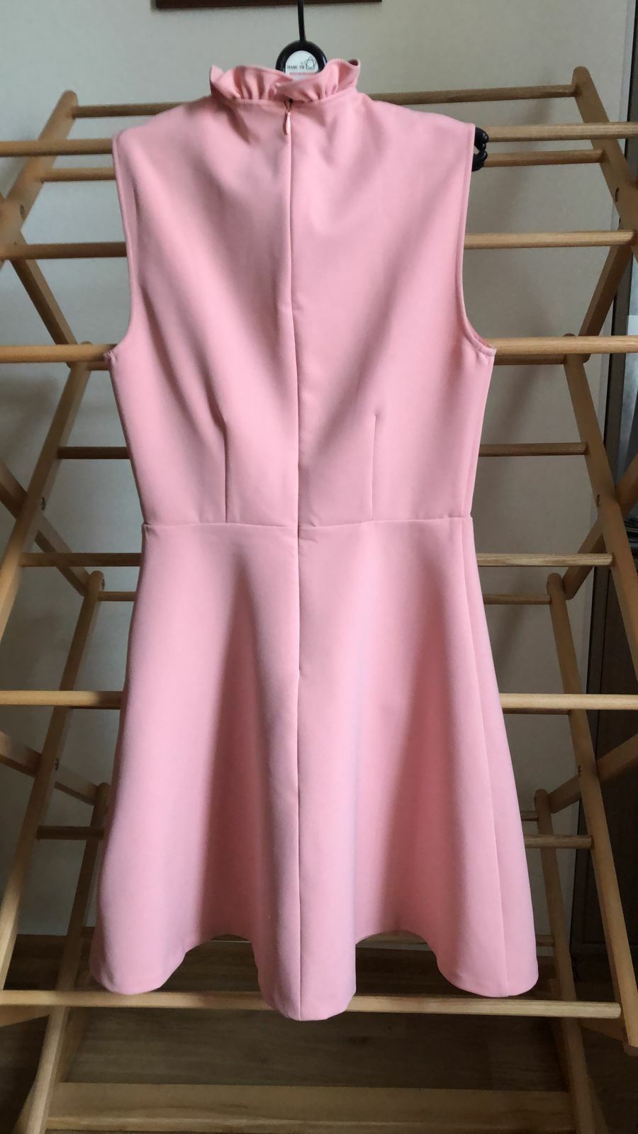 Сукня Zara
Талія 63 см, ширина спинки 75 см, довжина