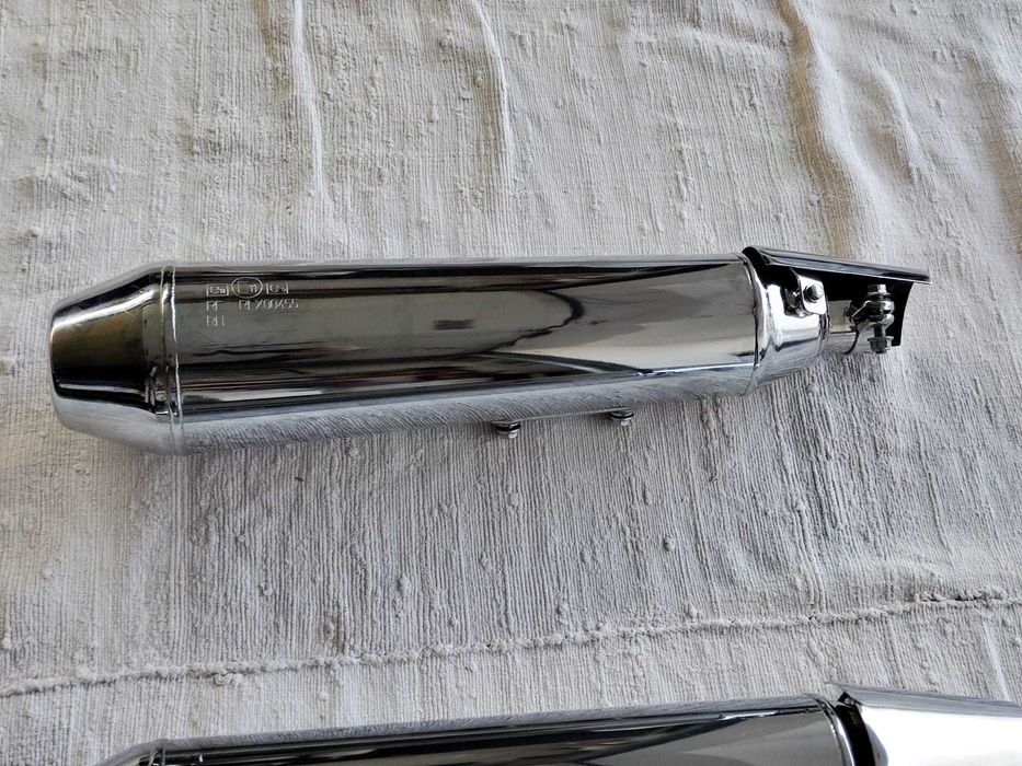 Escapes Originais para Royal Enfield Interceptor/Continental GT 650