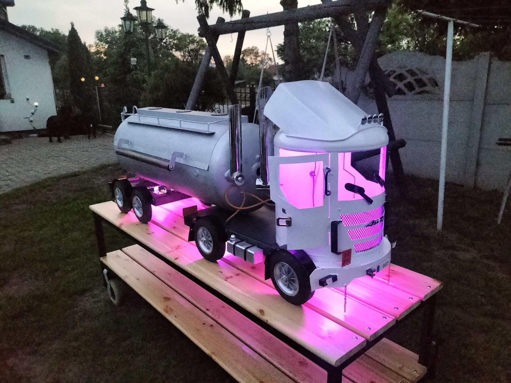 Grill XXL cysterna