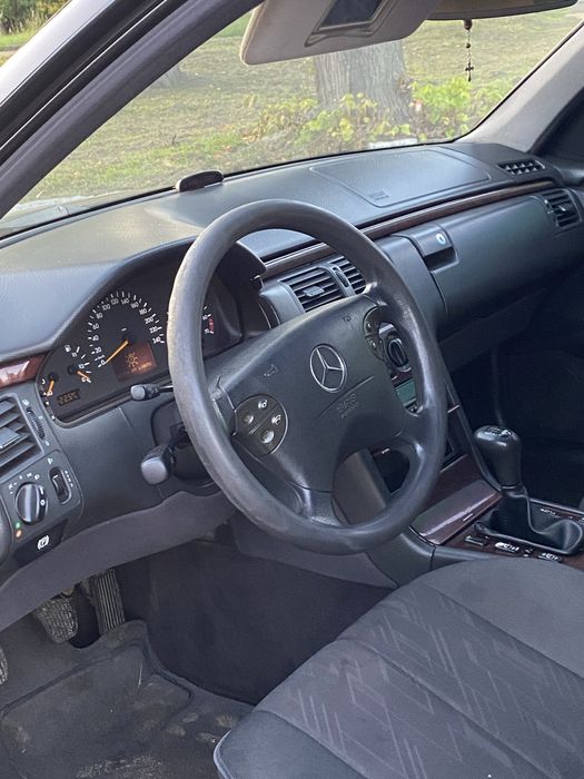 Mercedes Benz W210 Торг!