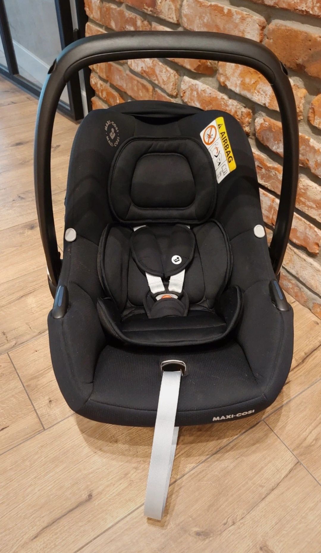 Maxi Cosi Tinca 0-12 kg. Fotelik samochodowy, nosidło.