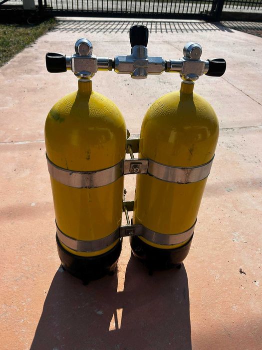 Butle na tlen do nurkowania 2x12l