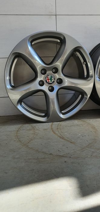 "18 5x110 Alfa Romeo Stelvio Oryginał