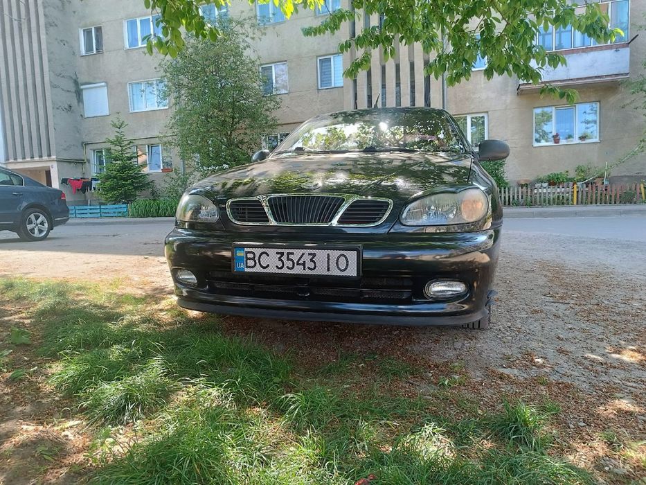 Ланос 1.6 2009 седан