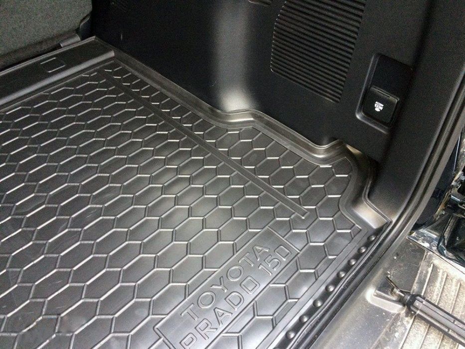 Коврик в багажник Toyota Land Cruiser Prado 120 / Prado 150 /100 / 200