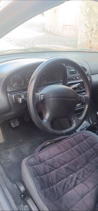 Mazada 323 F de 1995