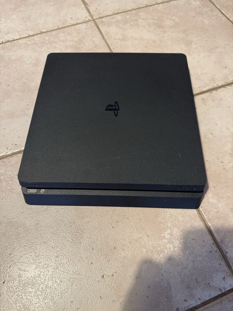 Zestaw PS4 + PS VR + 2x Move + 2x DualShock + kamera – idealny stan