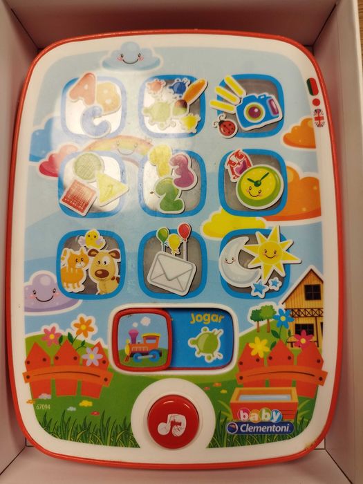 Vendo 4 brinquedos juntos - em bom estado