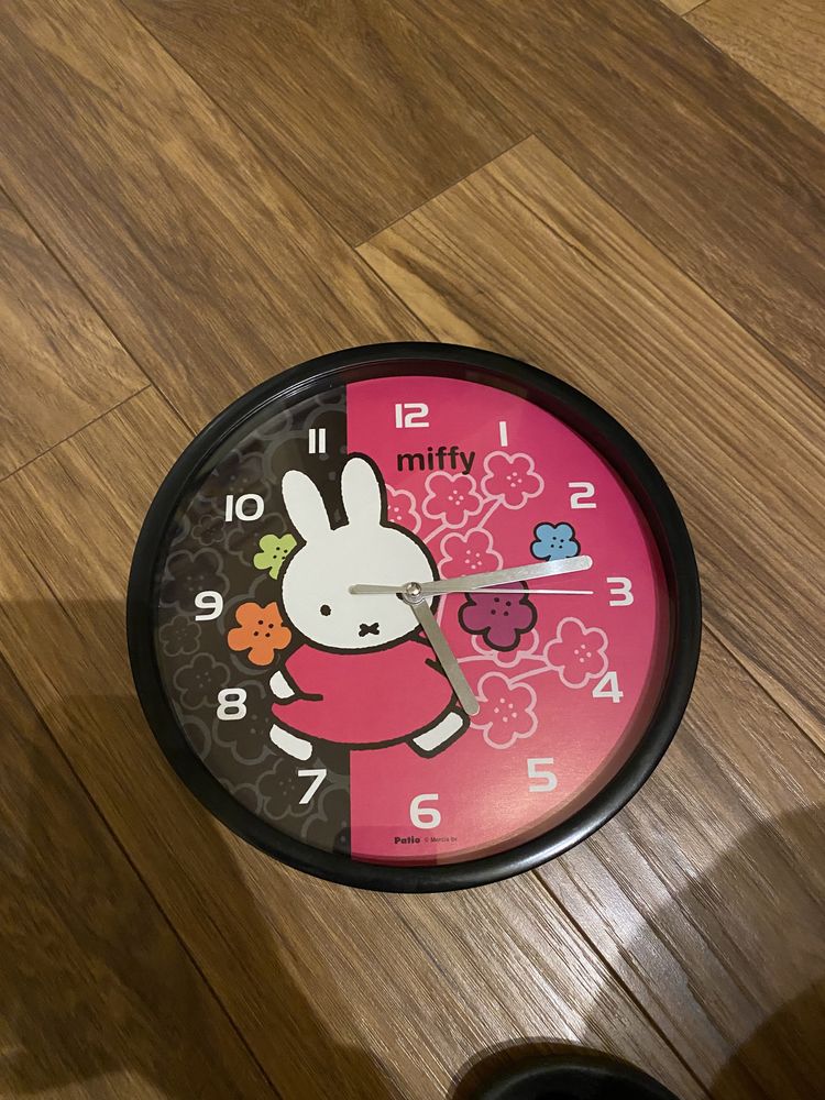 Zegar ścienny Miffy pokój dziecięcy