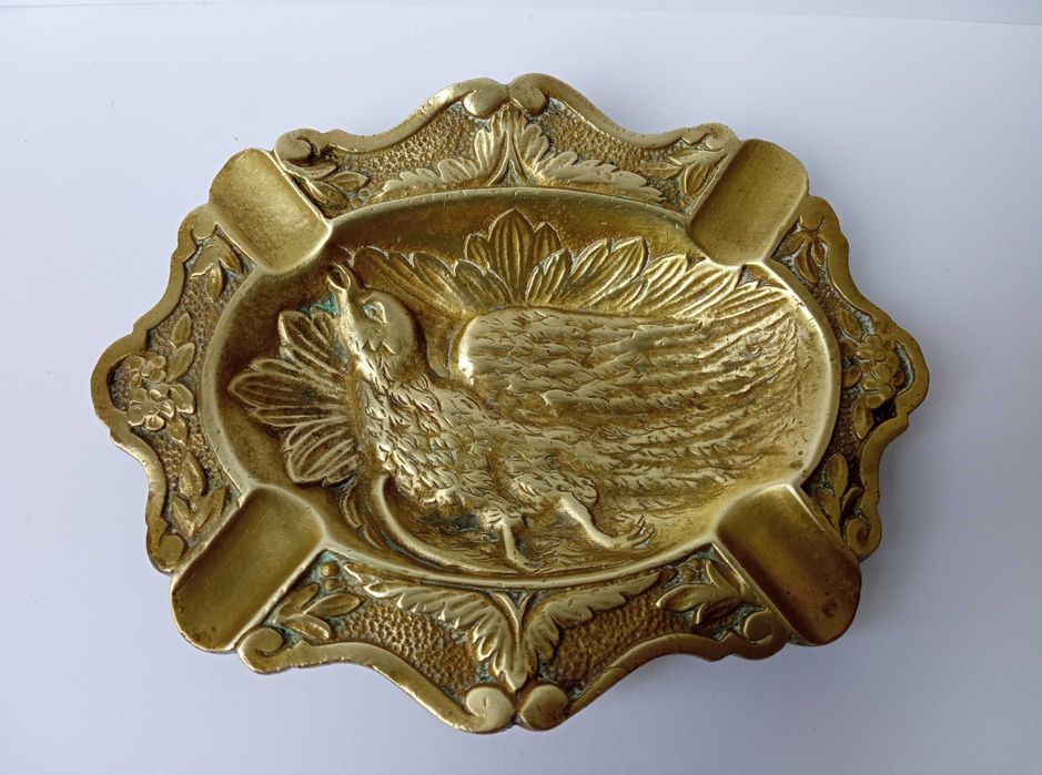 sygnowana popielniczka z mosiądzu Depose JH