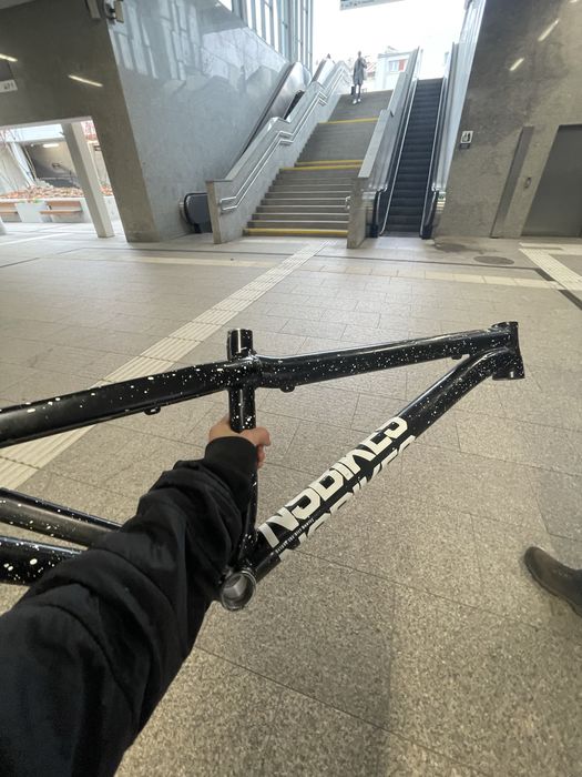 Rama ns decade v1 white splash (rose title propain mtb comencial)