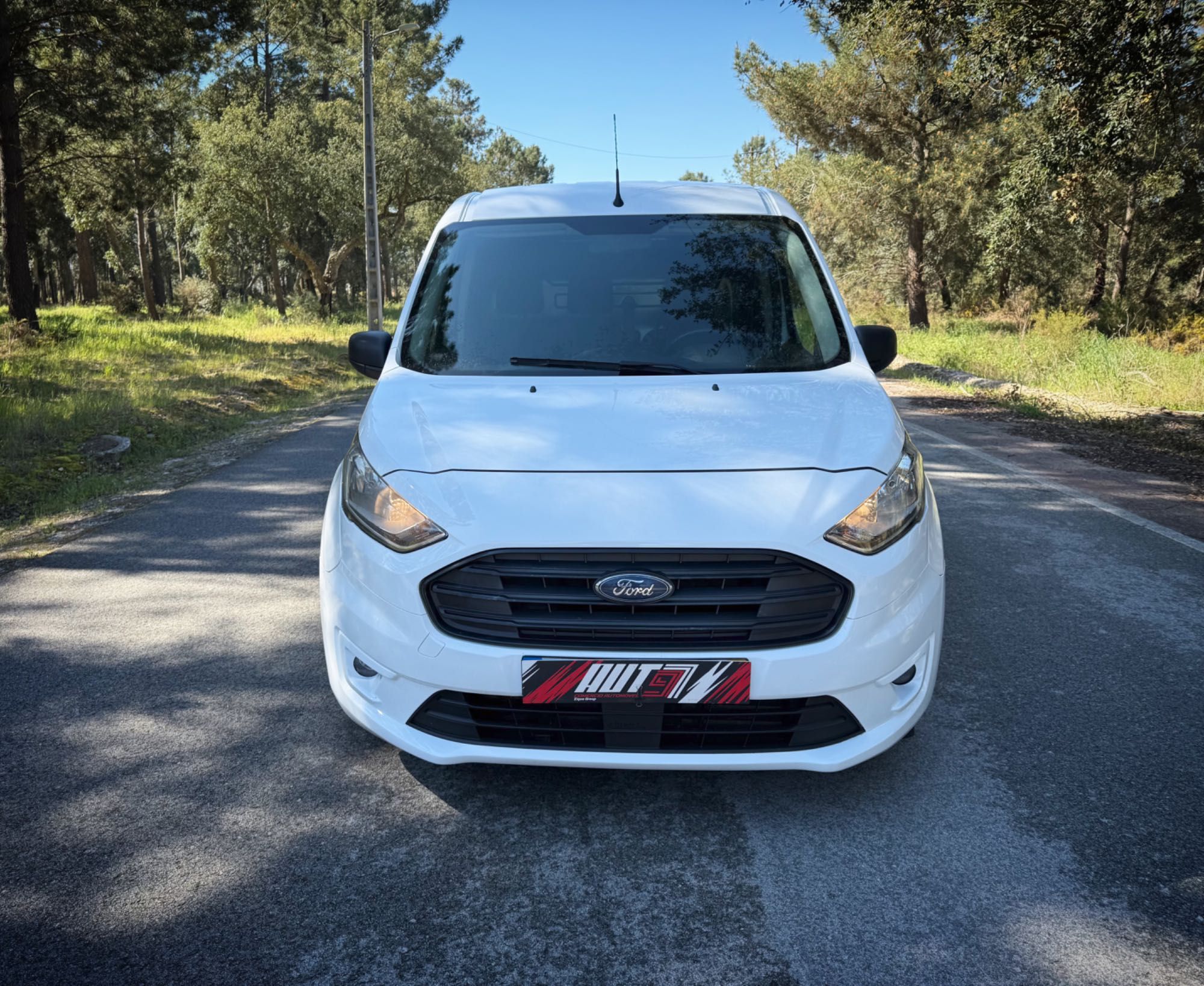 Ford Trânsit Connect 1.5 TDCI 3 Lugares/Fibrada Garantia Incluída