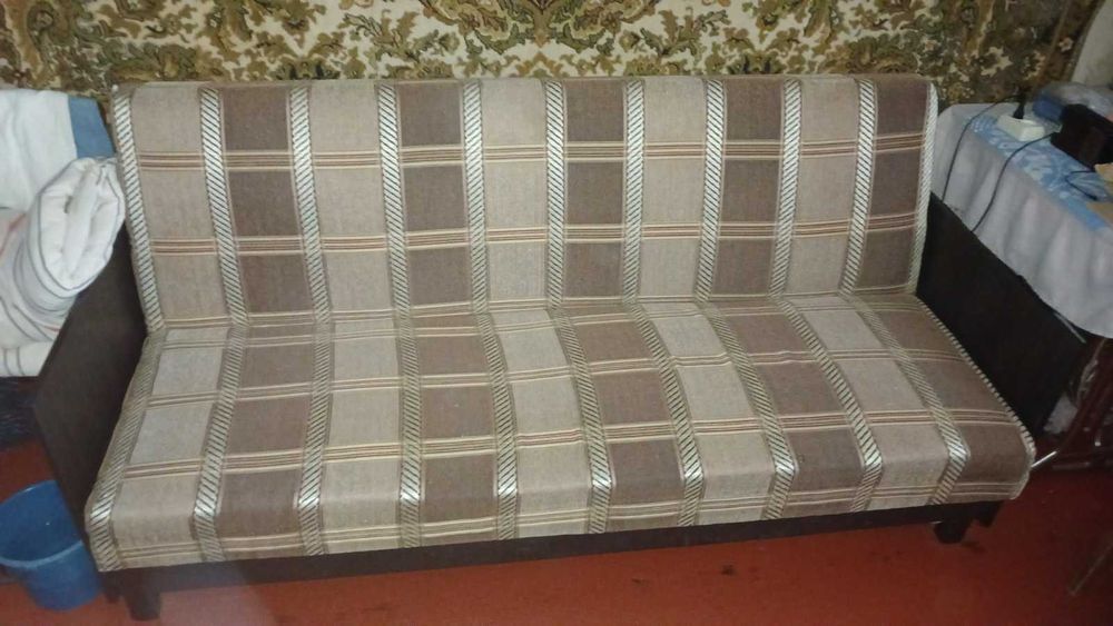 Диван книжка для вітальні або спальні