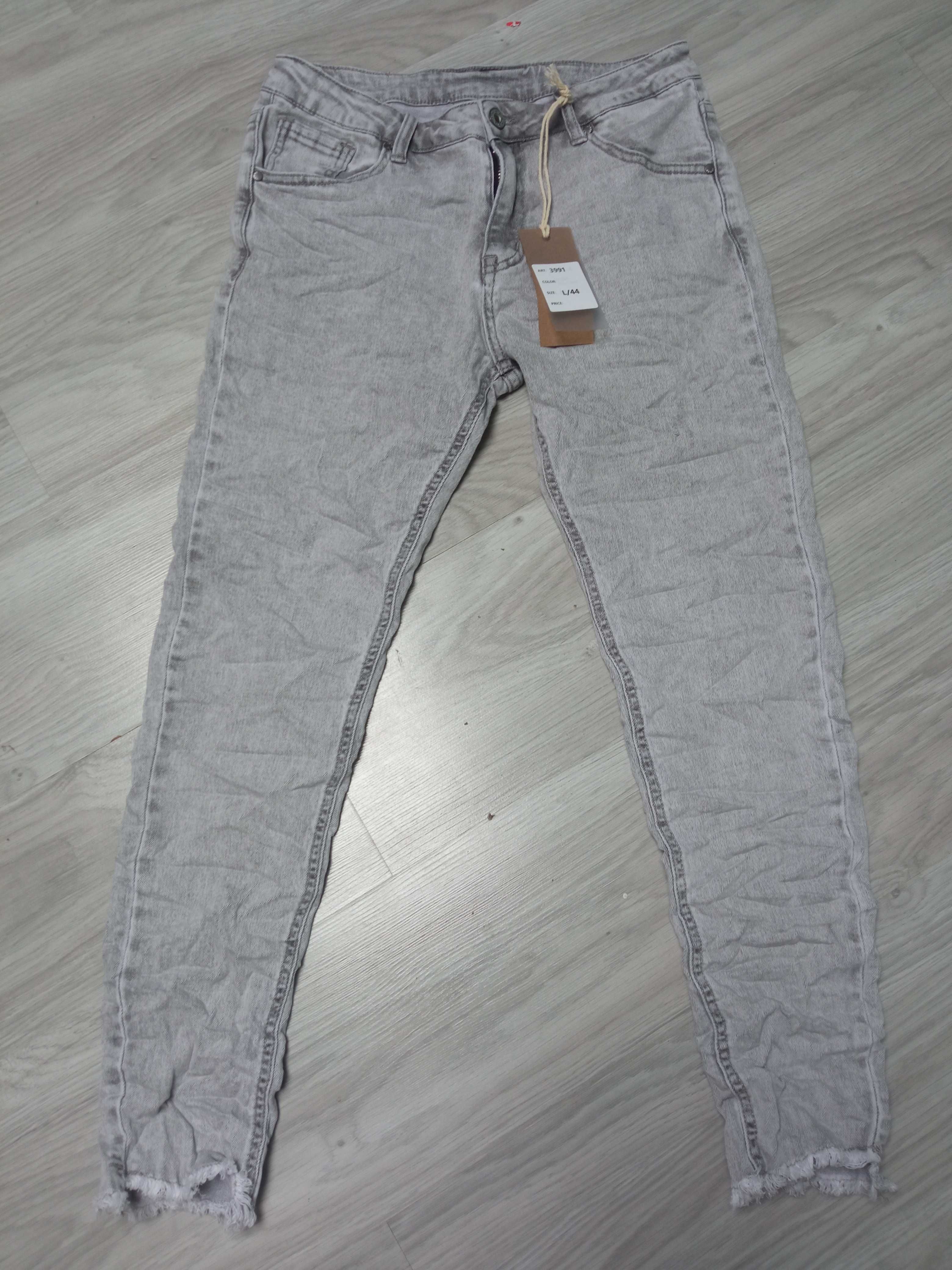 Spodnie jeans rozmiar L