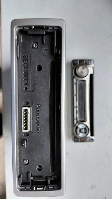 Radio samochodowe Panasonic