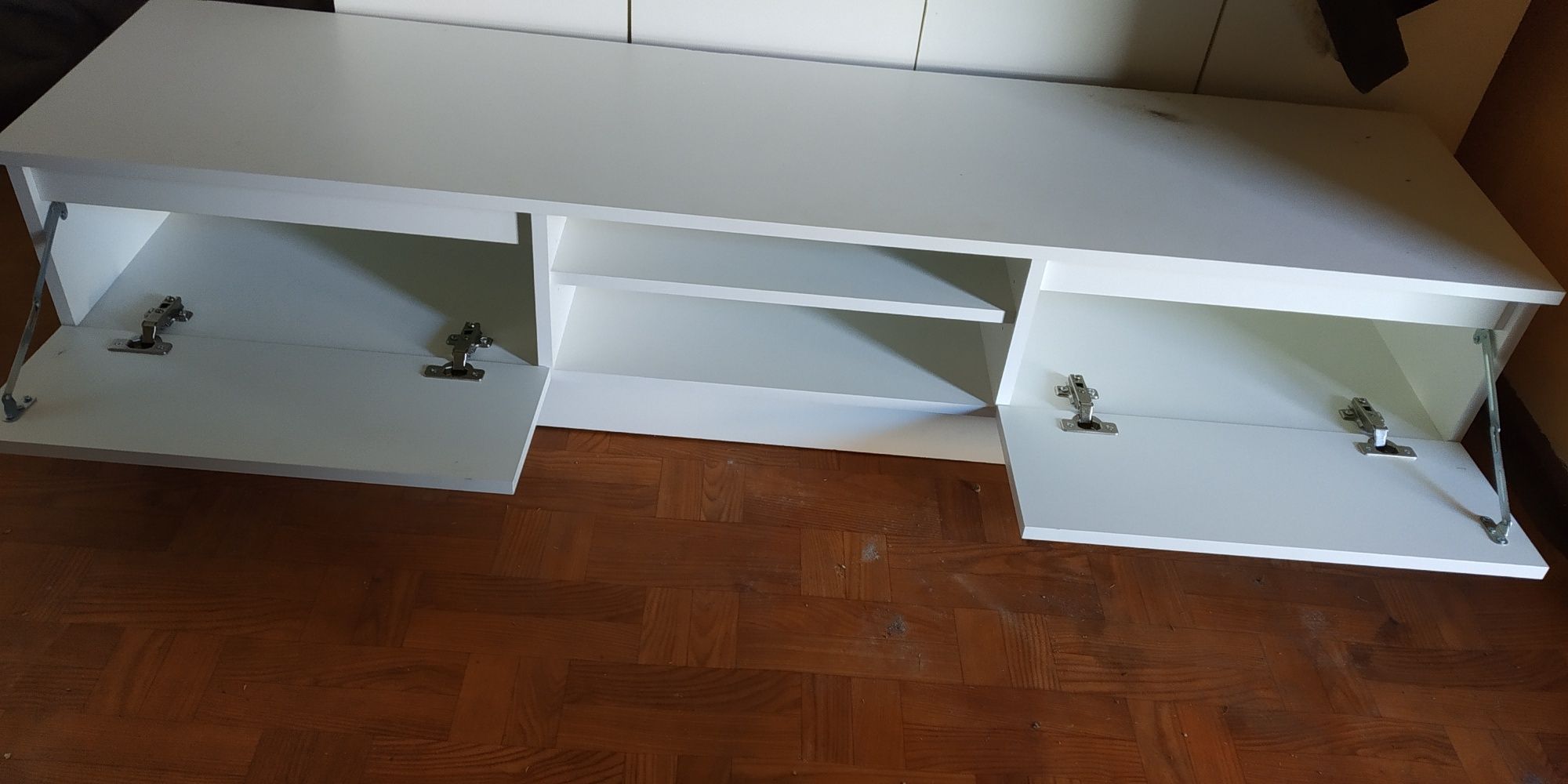 Szafka RTV biała