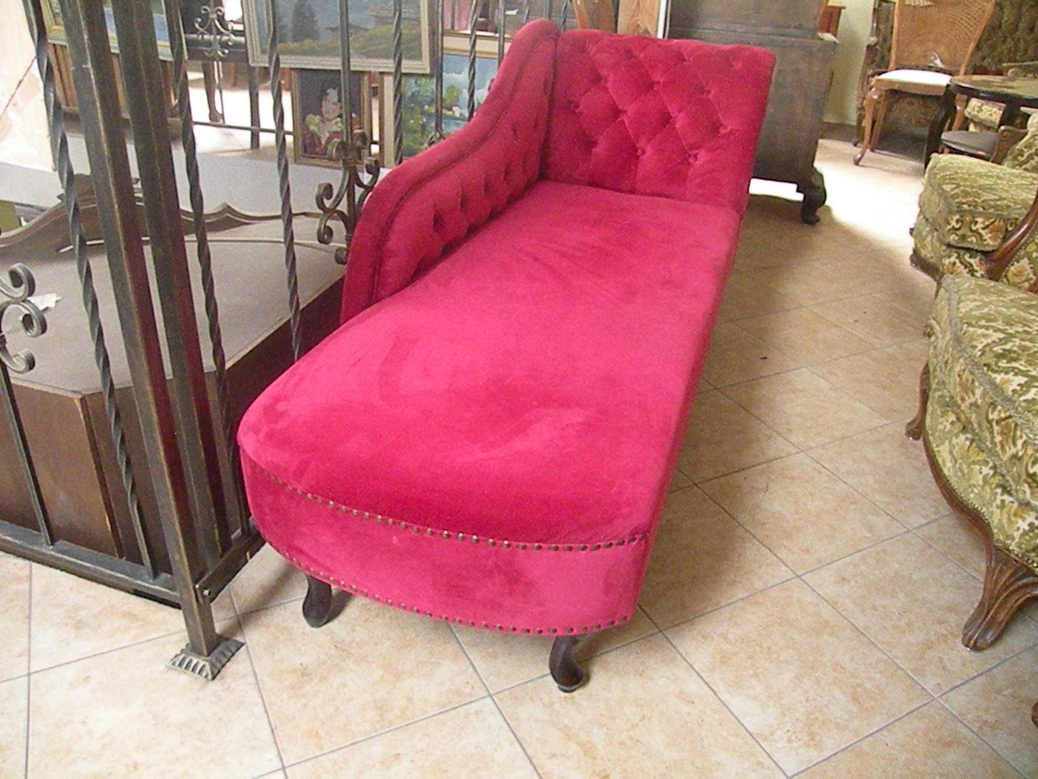 Szezlong w Stylu Ludwika Chesterfield