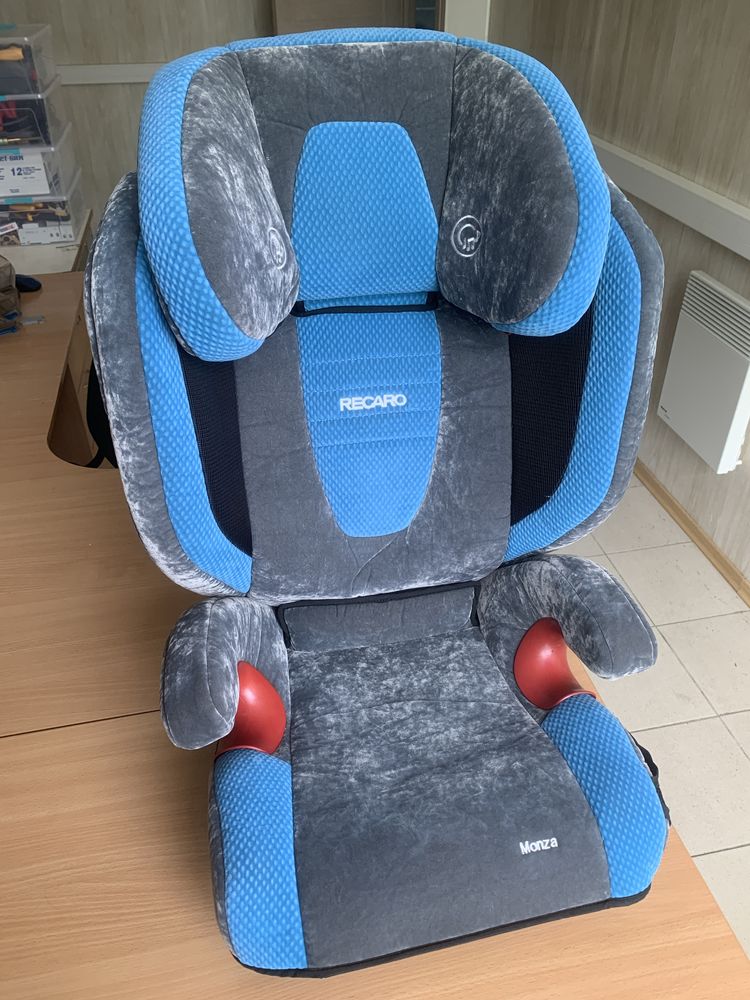 Автокрісло Recaro Monza група 2-3 15-36 кг без Isofix