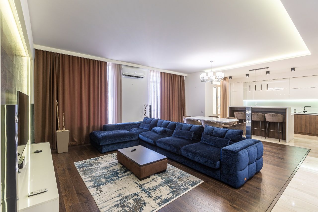 Аренда 3кв. 120кв. пр. Слобожанский, лучшая квартира, Караван, центр.