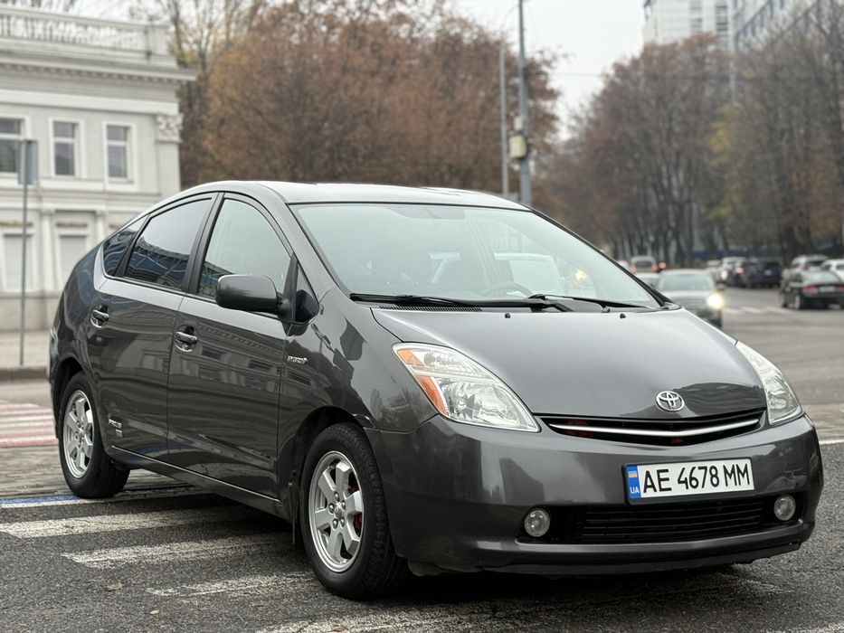 Toyota Prius в отличном состоянии
