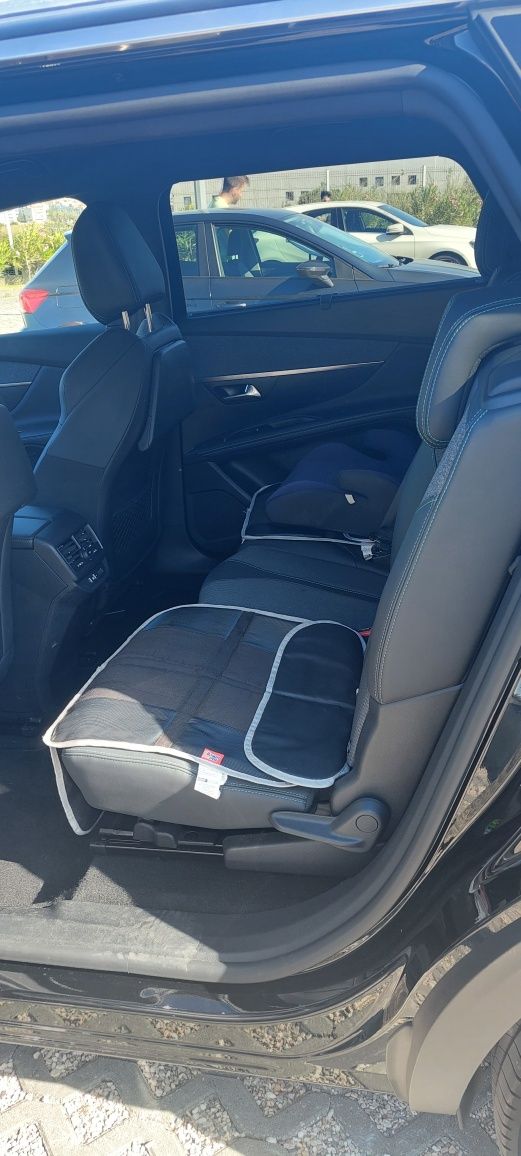 Peugeot 5008 1.5hdi Allure Pack EAT8
