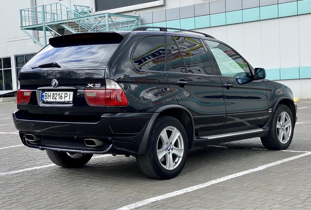 Продам BMW x5 4.6is газ/бензин