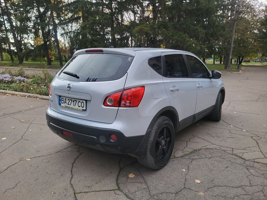 Продам Nissan Qashqai 2.0avtomat