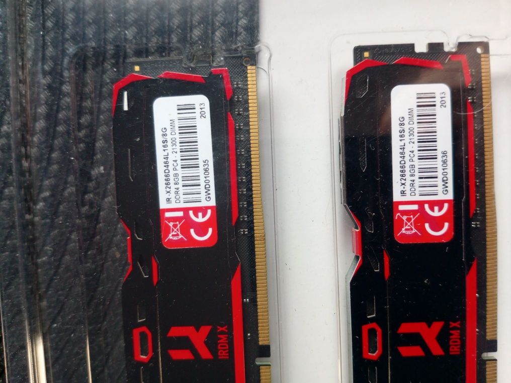RAM DDR4 16GB używane