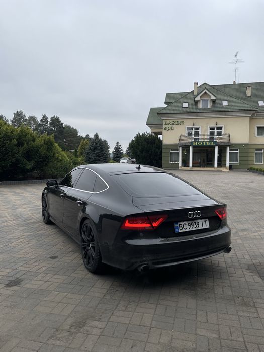 Продам Audi A7 C7