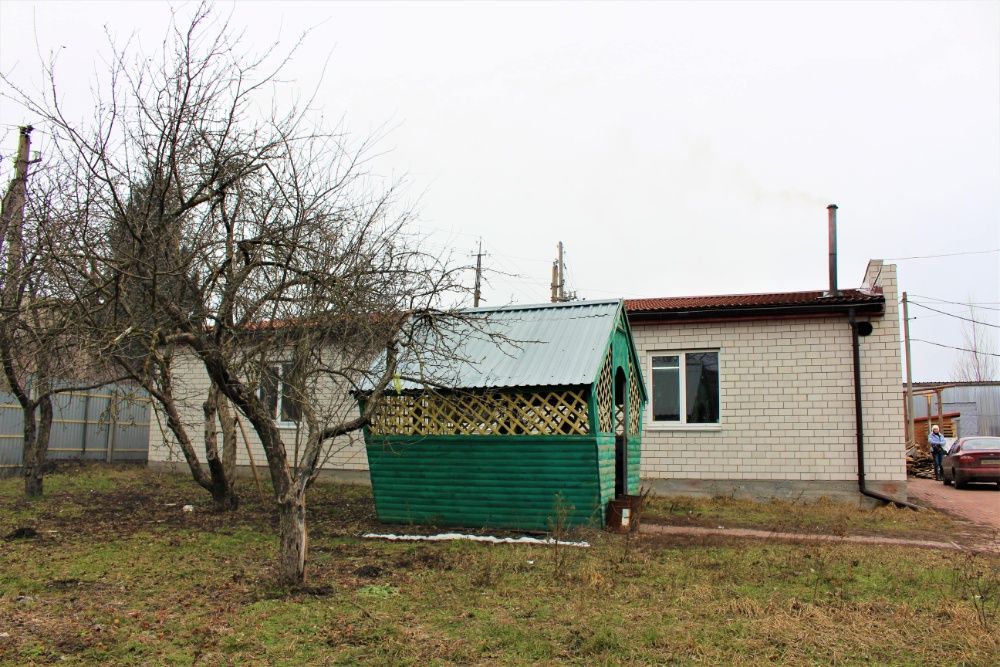 Автосервіс 1765 м2+32сотки територія