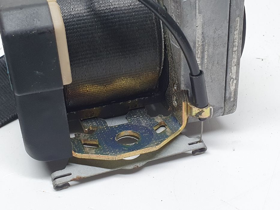 Cinto frente direito SKODA Octavia I Hatchback (1U2)