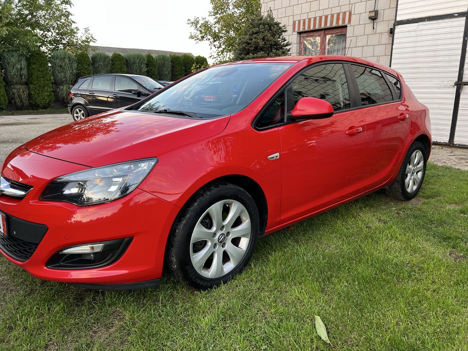 Opel Astra J 2014r