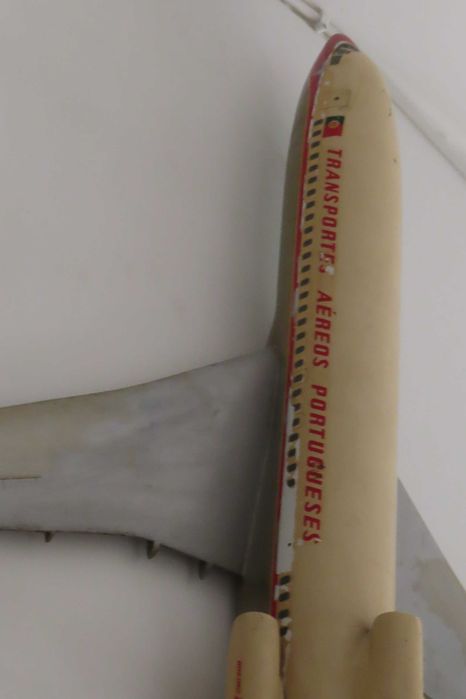 TAP- Boeing 727  CS-TBK