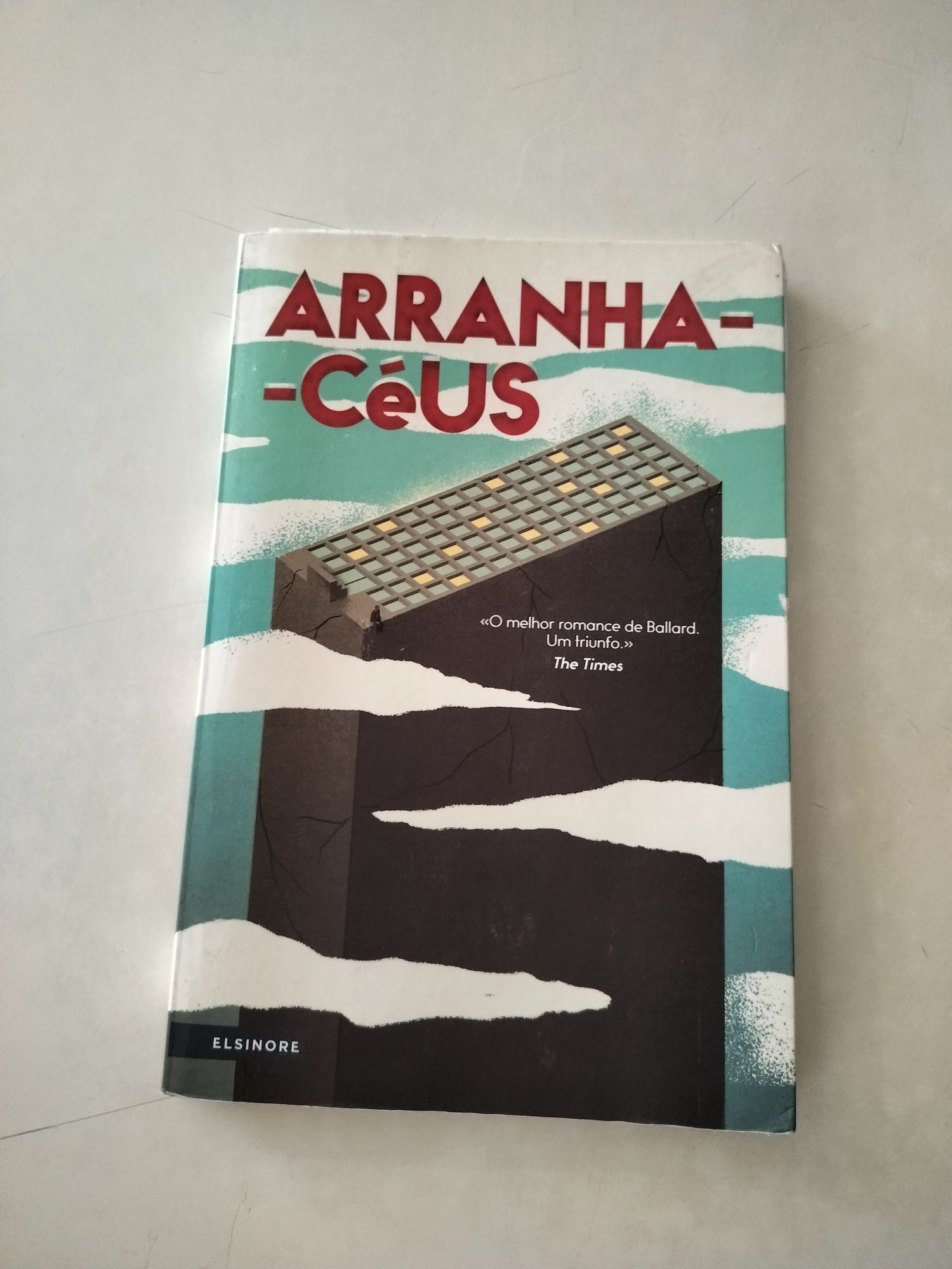 Livro Arranha-Ceus J.G. Ballard - Plano Nacional de Leitura