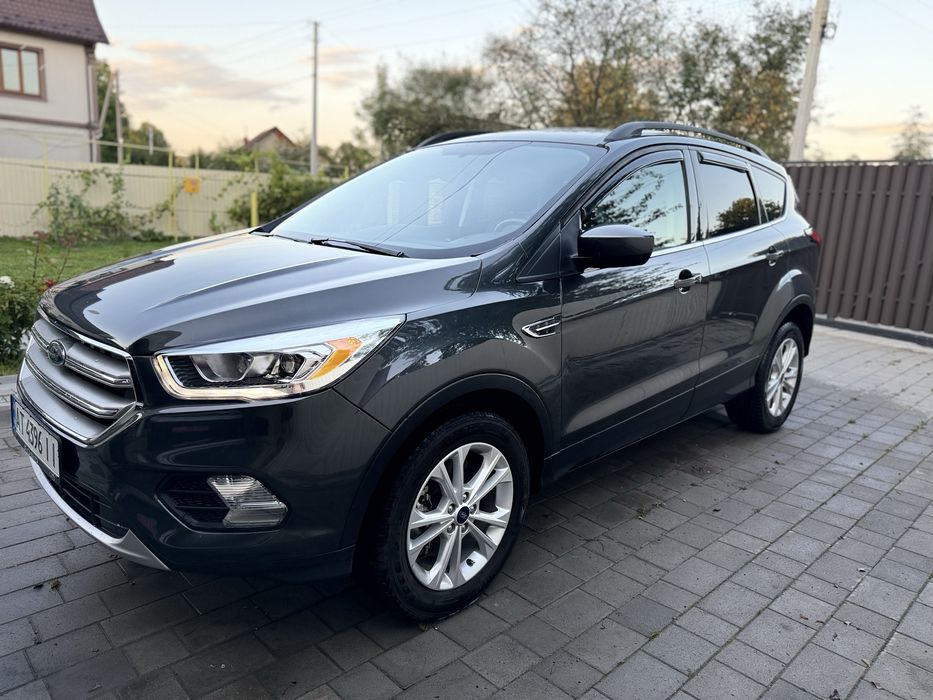 Ford Escape 2019 Топова комплектація 4х4 повний привід