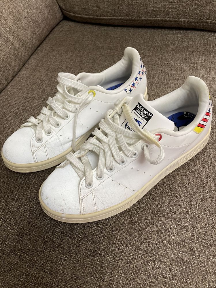 Tenis adidas stan smith de mulher edicão especial