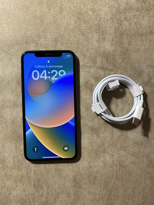 Продається iPhone X 64gb
