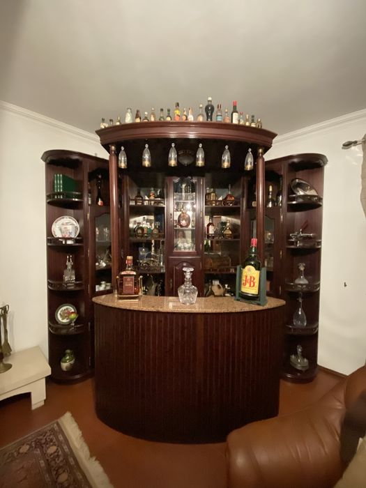 Conjunto SALA c/ bar, sofá cama e 2 poltronas