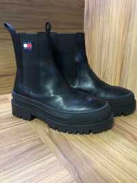 Sztyblety Tommy Hilfiger 42 Unisex