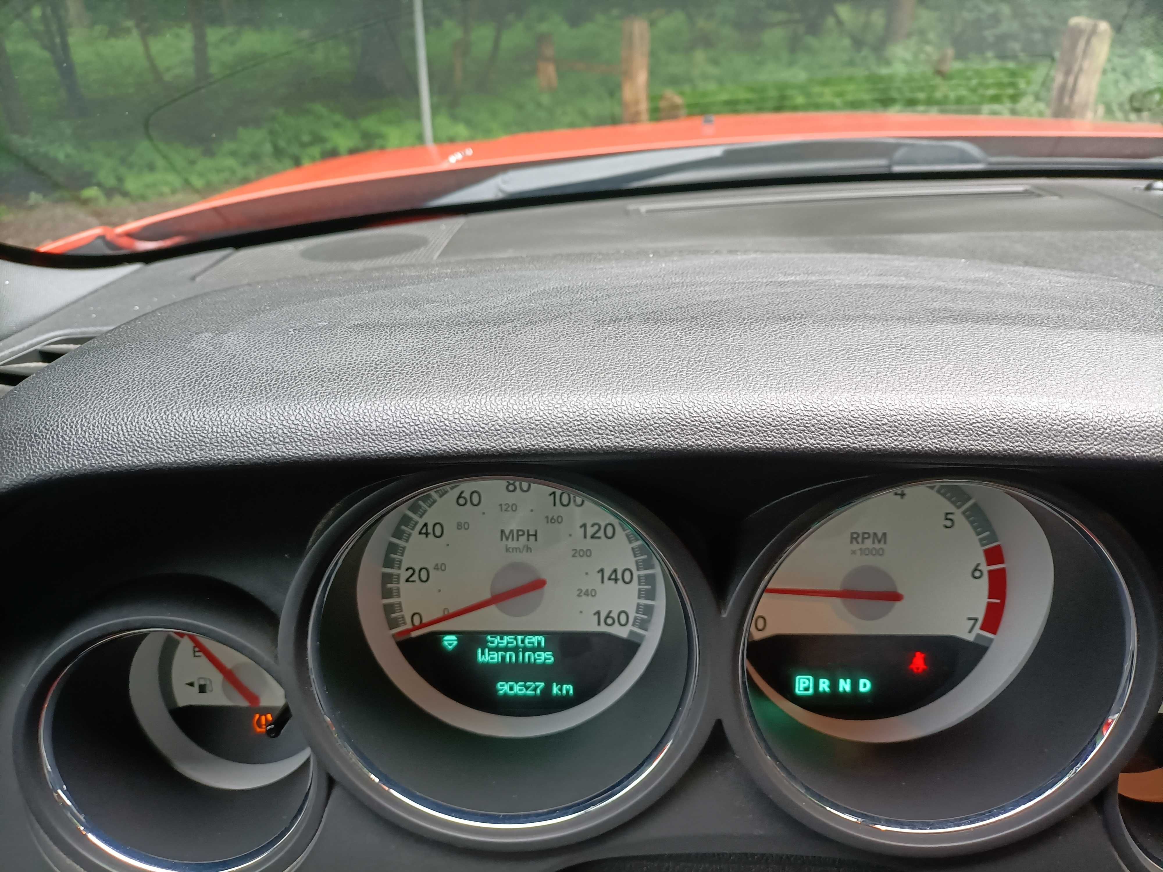 Dodge challenger 5,7 HEMI,V8