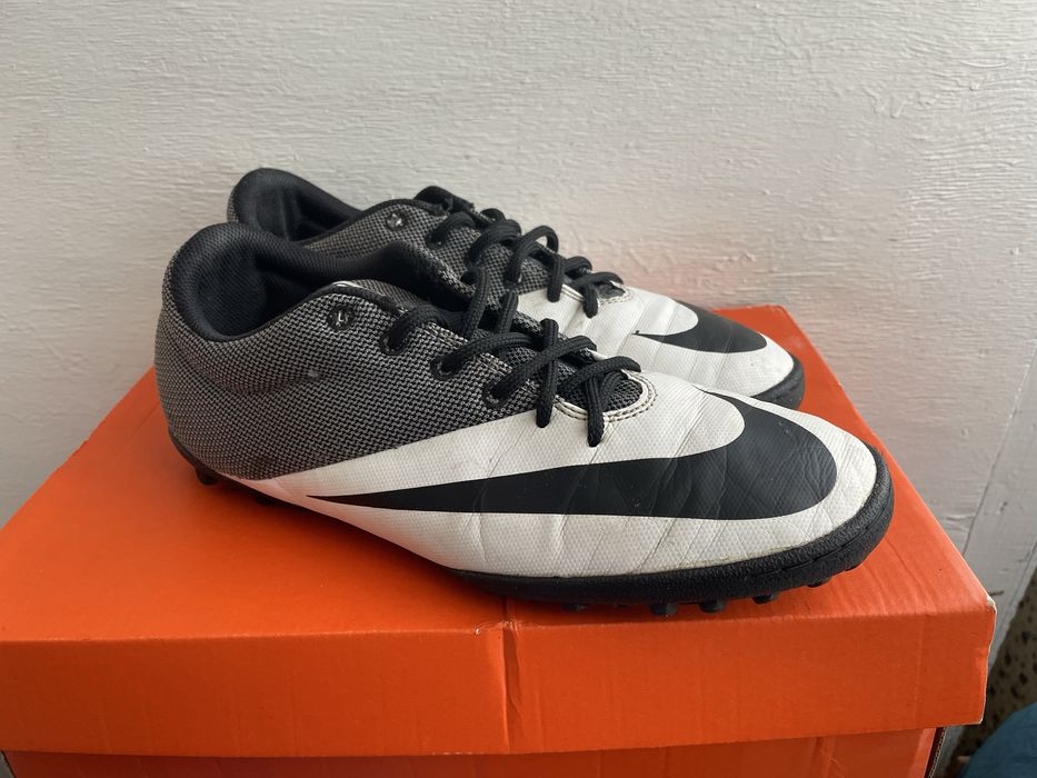 Сороконожки Nike mercurial 43розмір 27,5 см бампи футзалки бутси