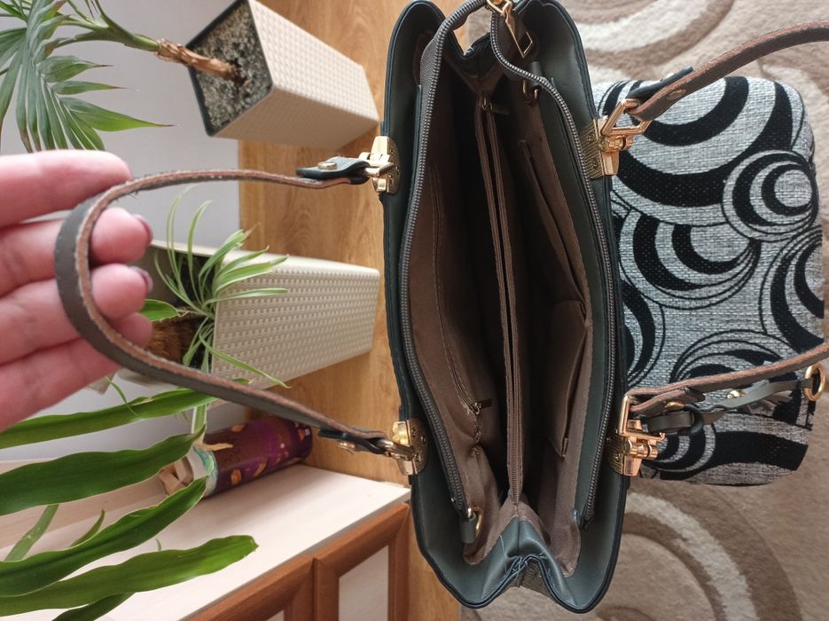 Сумочка жіноча !