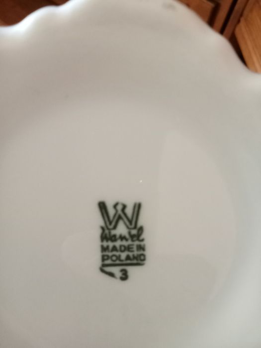 Serwis kawowy Wawel porcelanowy pozłacany 12 osób